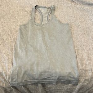 Lululemon swiftly tech tank top!